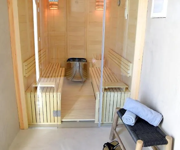 Chora Adults Only 2* Kythnos