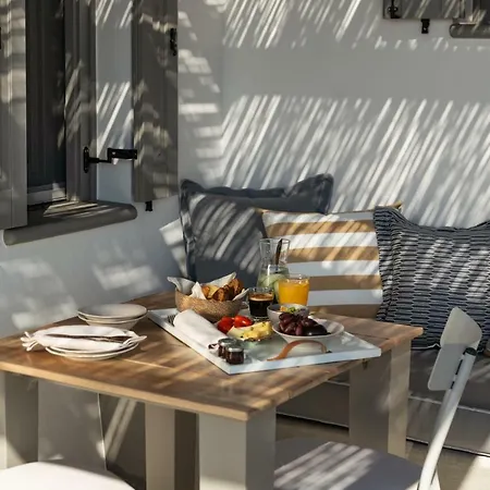 Chora Adults Only 2* Kíthnosz